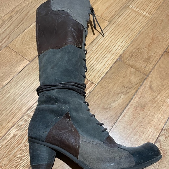 Made in Portugal leather tall boot sz40 - Picture 7 of 7